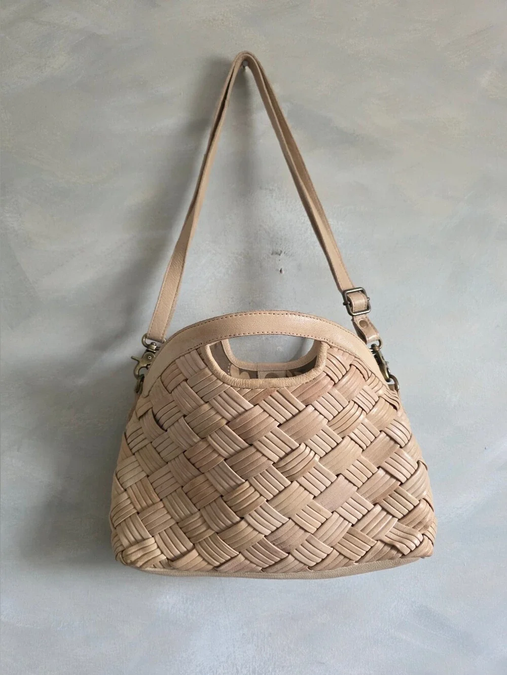 Studio Caleidoscope Lemmi Leather Interlocking Woven Weave Pattern Crossbody Bag
